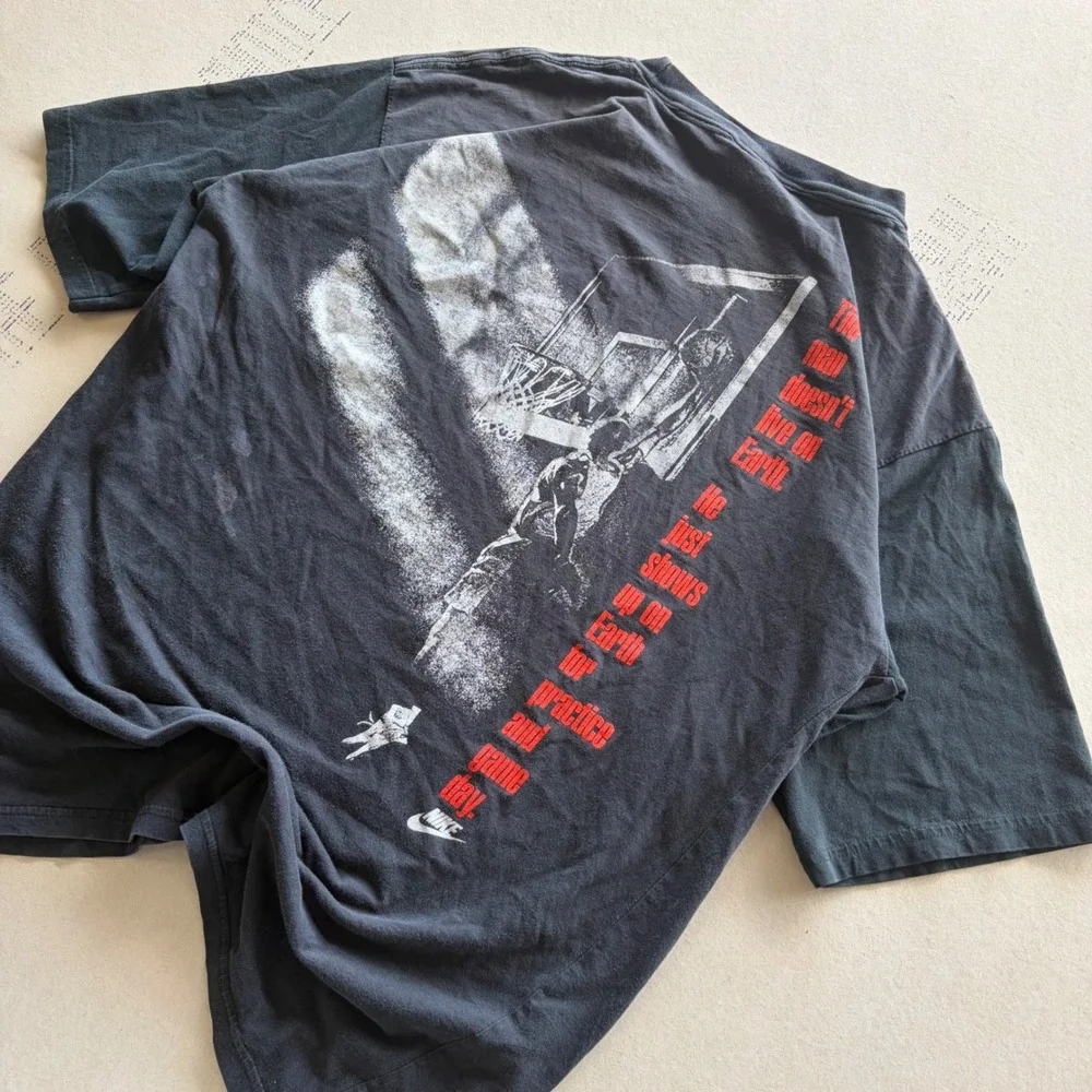 Vintage 90s Nike Air Jordan T-shirt